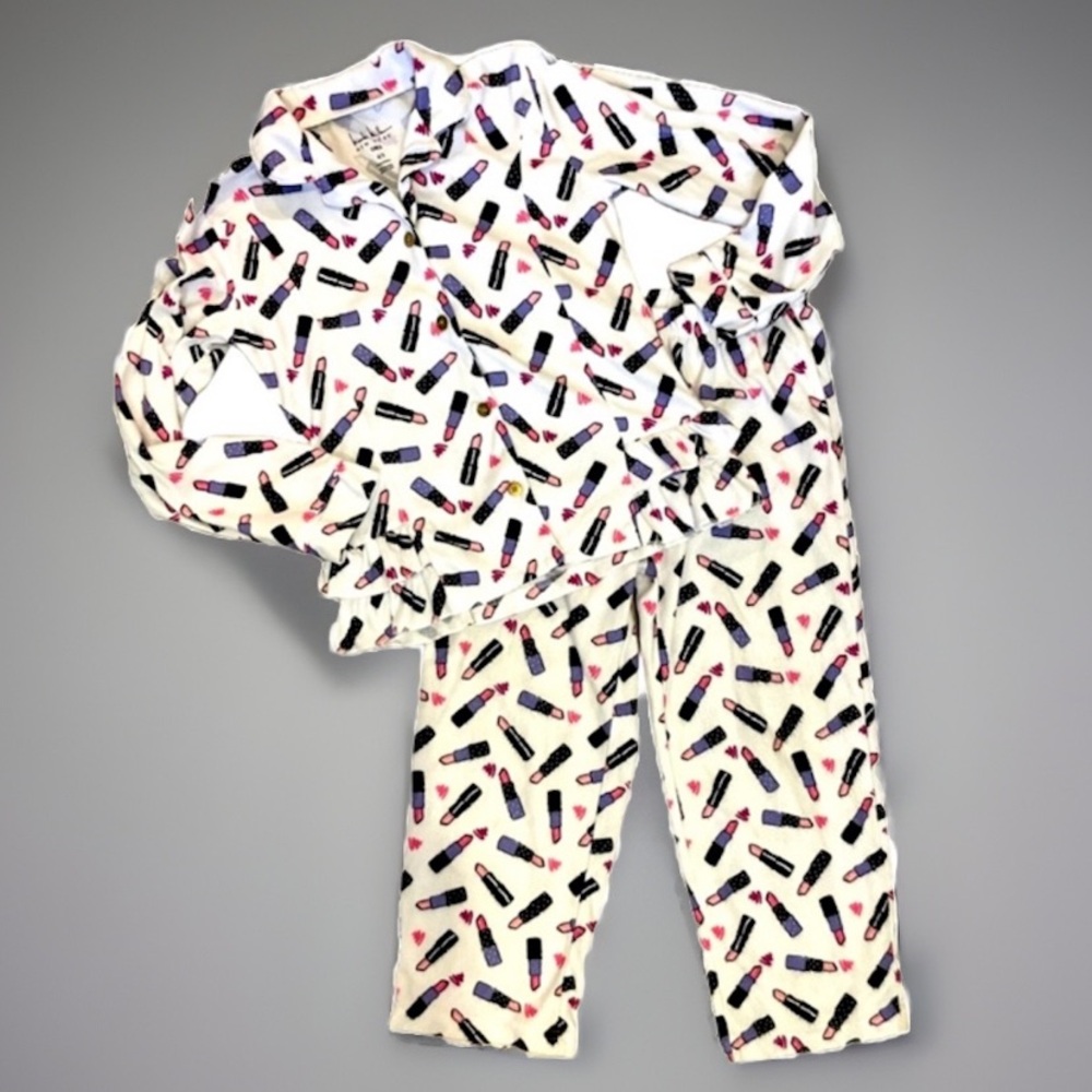 Girls size 4, Nicole Miller, lipstick button-down pajamas set